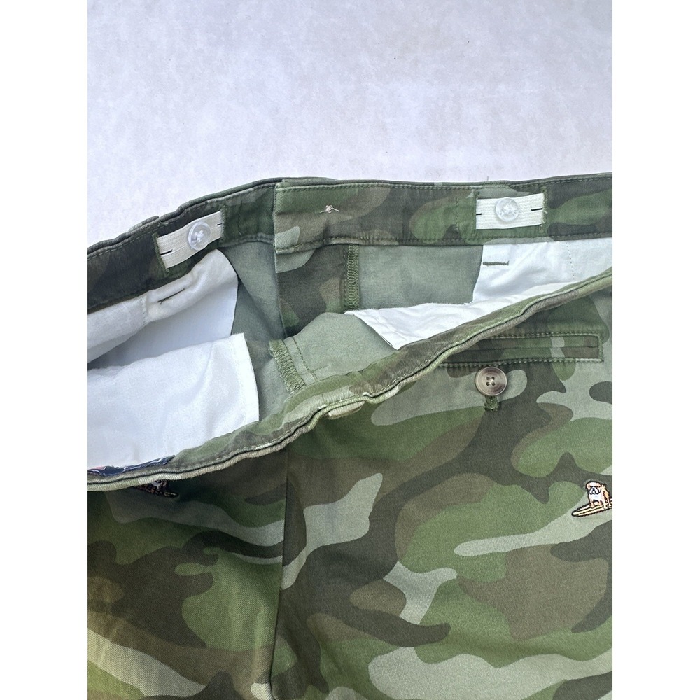 Vineyard Vines Shorts Camo Breaker Boys Size 16 Surfing Dogs - Picture 5 of 5